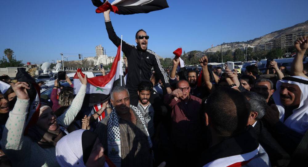 مسيرات وسط دمشق تنديدا بـ