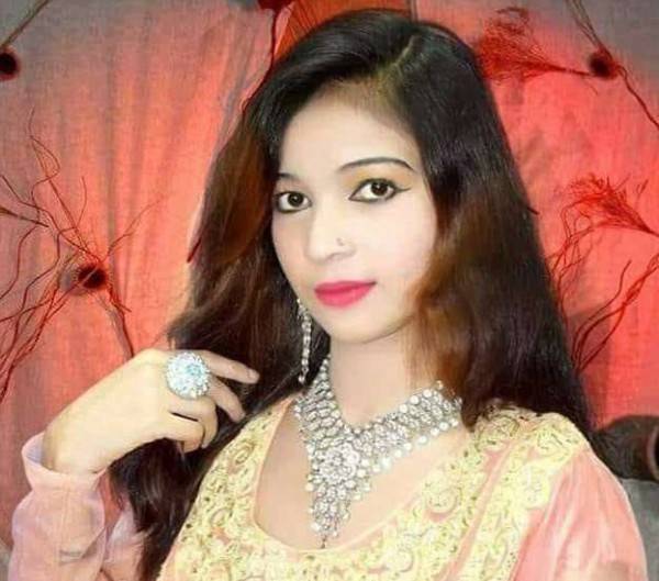 بالفيديو - رجل يقتل بالرصاص فنانة على المسرح لرفضها الرقص