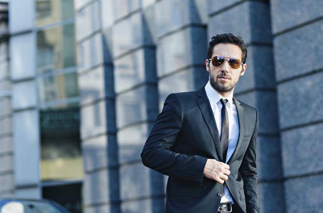 سرّ الرجل الذي يحاول أن يخفيه عن الجميع.. الأبراج تكشفه لك