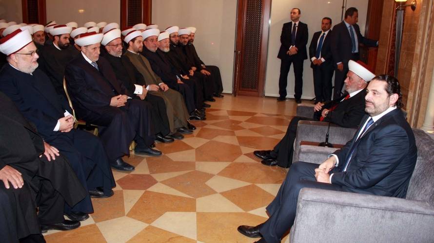 الحريري يستنجد بالمشايخ.. هل يصبح الدين الورقة الأخيرة قبيل الانتخابات؟