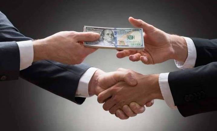 فضيحة.. الاشتباه بحالة فساد في مكتب شؤون اللاجئين