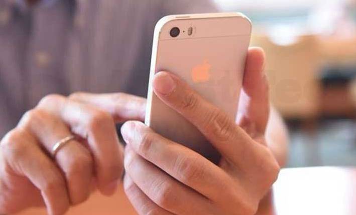 مشاكل يسببها الاستخدام الزائد للهواتف الذكية.. هل تعاني أياً منها؟