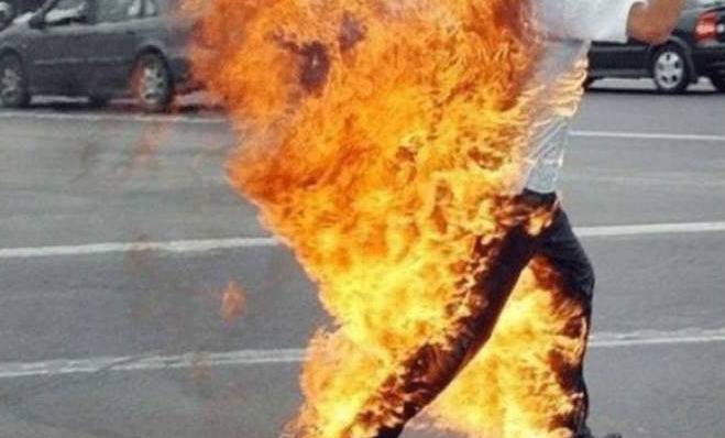 مأساة عكارية صباحية: أراد إحراق نفسه.. كيف هي حالته؟!