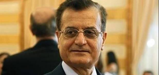 عدنان منصور: التعاطي مع المغترب بمؤتمرات واحتفالات لا يجدي نفعا