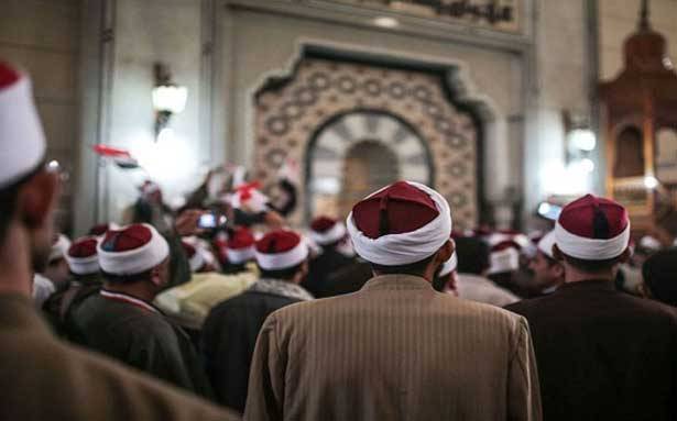مرجع ديني سني: لمعالجة الاضطرابات داخل البيت السني