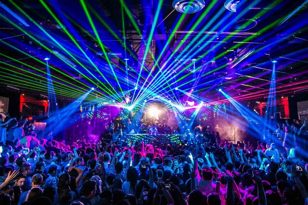 بمناتسبة الإنتخابات.. على أصحاب الـ"Night Club" و المقاهي والمطاعم الإلتزام بالتالي