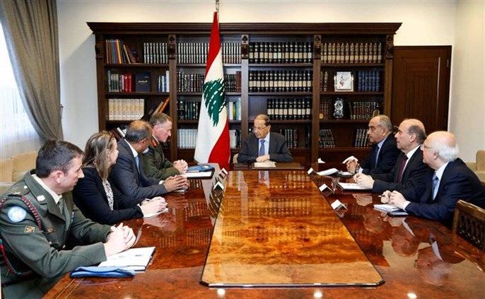الرئيس عون للجنرال بيري: سيعاد البحث في ازالة التعديات الاسرائيلية في النقاط الــ 13