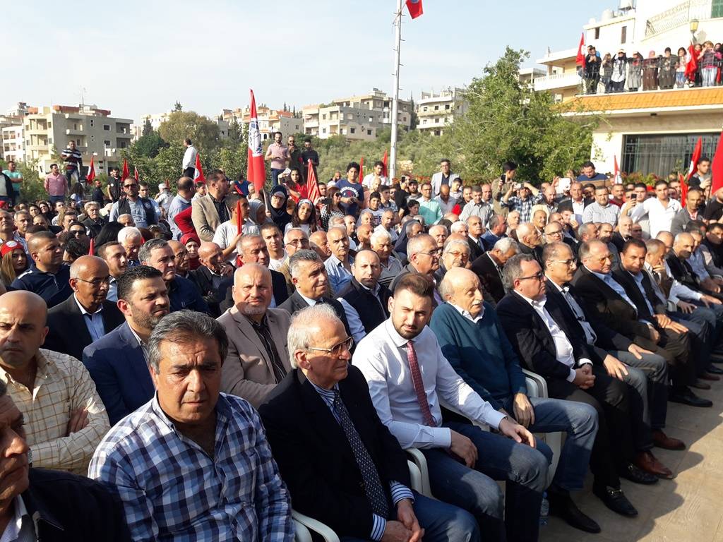 جنبلاط من برجا: سنخوض الانتخابات صفا واحدا