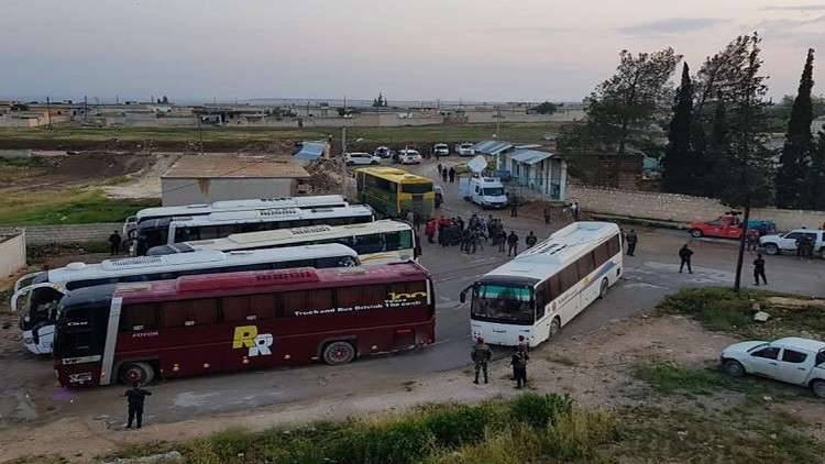 سانا: وصول 42 مختطفا من اشتبرق وحالات إنسانية حرجة من كفريا والفوعة إلى ممر العيس جنوبي حلب