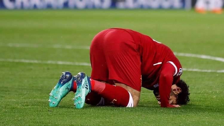 والد محمد صلاح يكشف معلومات مثيرة عن نجله (فيديو)