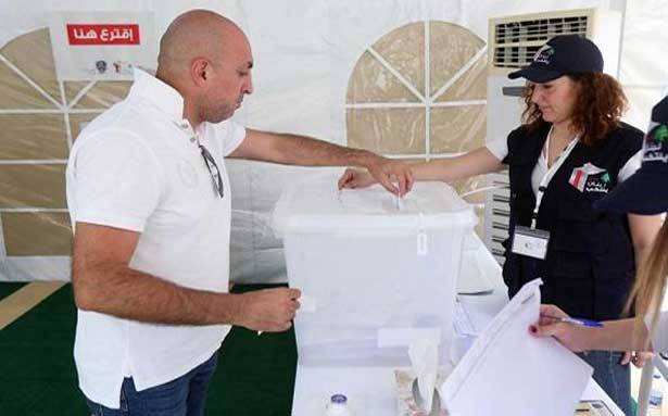 أجواء المقترعين في الدول العربيّة غابت عنها الطائفيّة والمذهبيّة