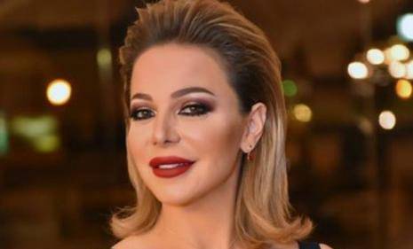 بعد فترة من الصمت.. سوزان نجم الدين "تقصف جبهة" كارلا حدّاد