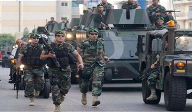 الجيش يستكمل انتشاره حول مراكز الإقتراع