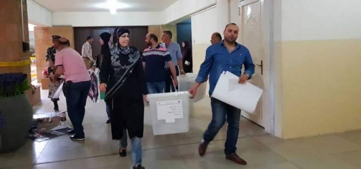 محافظ الجنوب: عملية تسليم صناديق الاقتراع تمت دون أية أخطاء تذكر