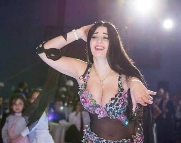 للمرة الثانية مجنون صافيناز يهدد بالمخدرات والشرطة تتدخل‎