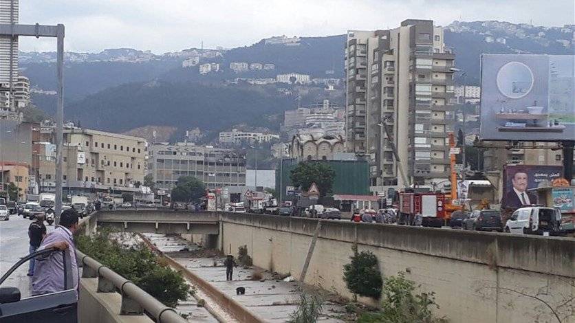 الحقيبة التي اشتبه بها في نهر الموت تبين أن في داخلها خزنة فارغة