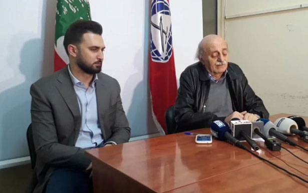 «المصالحة انتصرت مُنذ زمن بعيد وأصوات التشكيك فيها مُعيبة»
جنبلاط : الإنتخابات جرت بنجاح كبير
ولا ينبغي أن نعبّر عن فرحتنا بإطلاق النار