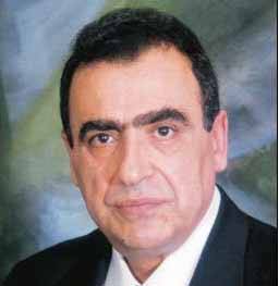 «الخارجيّة» نعت
الوزير السابق محمود حمود
