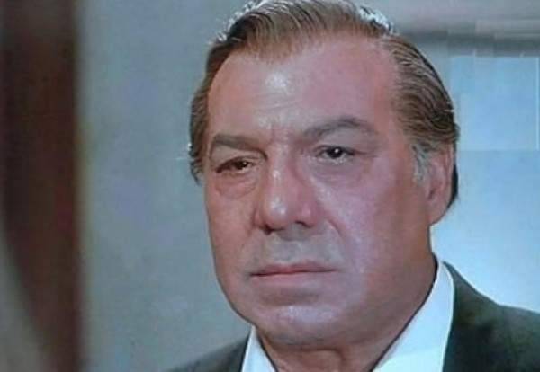 صورة مسرّبة لـ فريد شوقي من على فراش المرض قبل أيام من رحيله