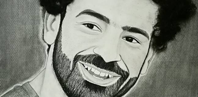 بالفيديو.. حلاق مصري يرسم وجه محمد صلاح على رؤوس عشاقه