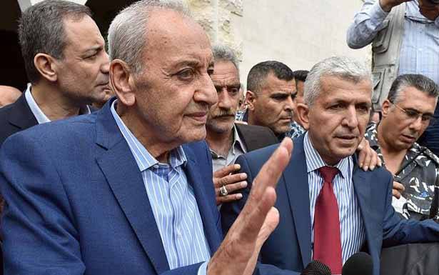واصل استقبال المهنئين في المصيلح

بري : مُشتاق لأن ألمس كلّ يد من أياديكم

كما أنتم بنفس هذا الشوق