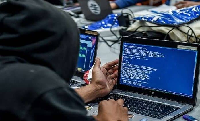 ""الهاكرز" الايرانيون يُقلقون واشنطن.. وهذه قائمة المستهدفين