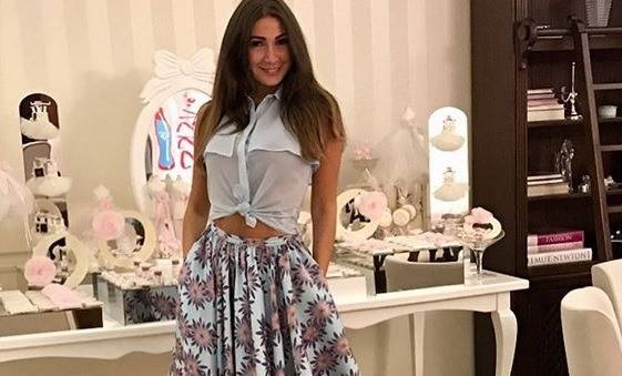بالفيديو.. ديما صادق بإطلالة جريئة في 
