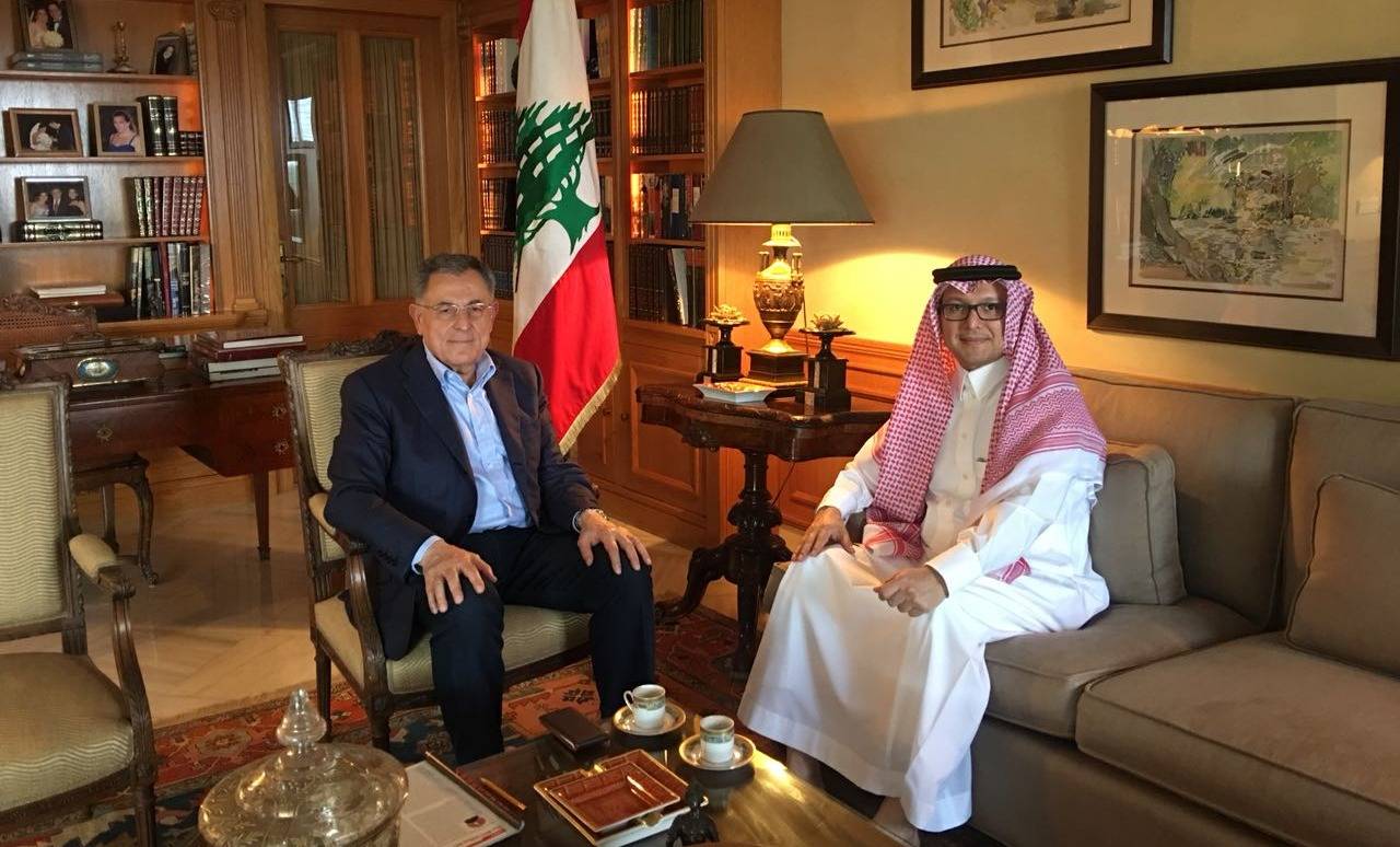 السنيورة بحث مع البخاري والشامسي الأوضاع العامة