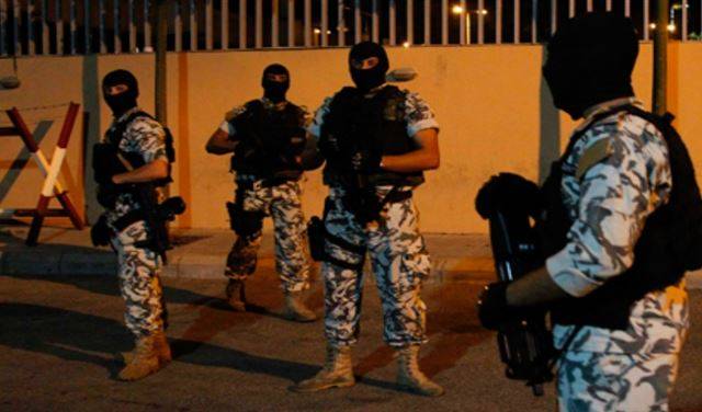 6 أشخاصًا في قبضة الأمن العام