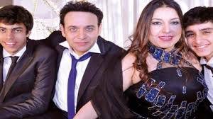 بالصور - أول ظهور لمصطفى قمر بعد طلاقه والكشف عن زواجه الثاني