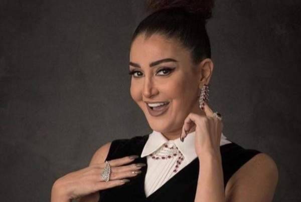 غادة عبد الرازق تردّ على منتقدي لغتها الانكليزية ‎