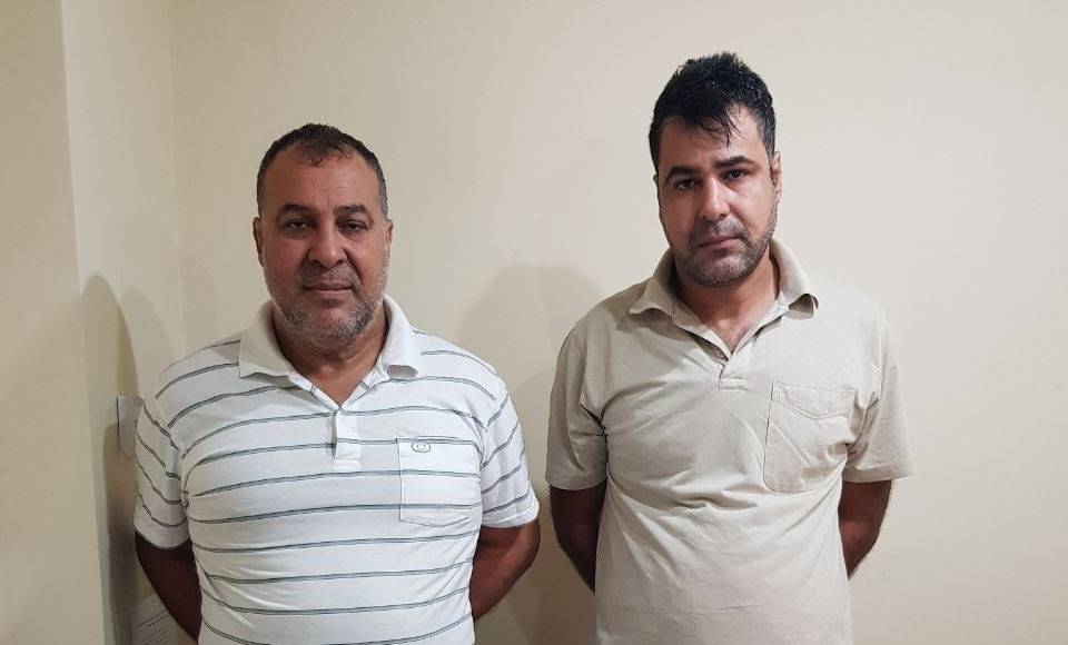 بالصور- شقيقان إيرانيان بقبضة الأمن.. هل وقعتم ضحيتهما؟