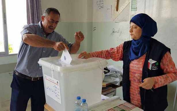الحريري كلّف لجنة للتدقيق في ملفات عكار الانتخابية