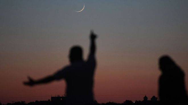 لماذا لا يتفق المسلمون على بداية موحدة لرمضان؟