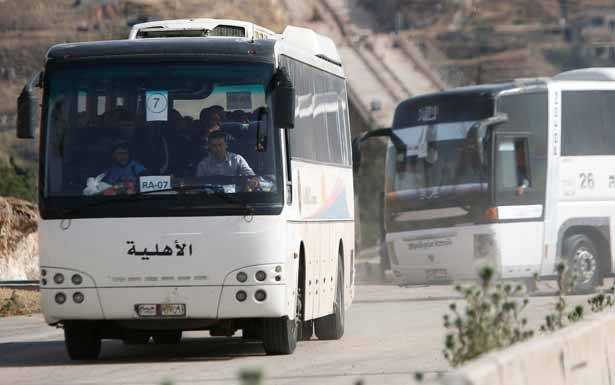 بوتين: صواريخنا المجنحة ستبقى في سوريا

الجيش السوري: حمص وريفها خاليان من المسلحين