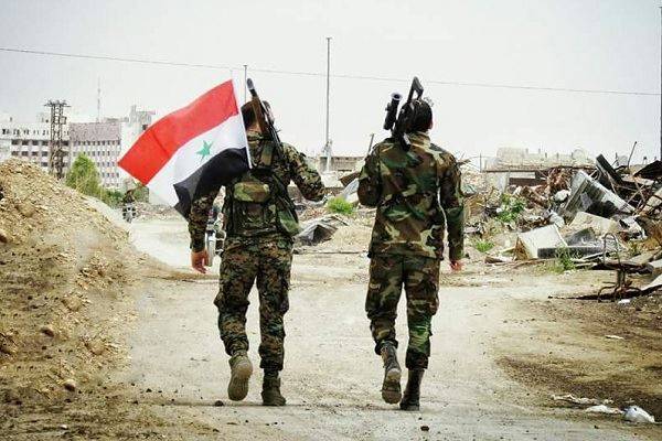 داعش يرفع العشرة في الحجر الأسود ومخيم اليرموك