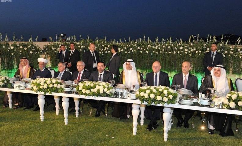 لماذا جلس جعجع إلى طاولة الرؤساء؟