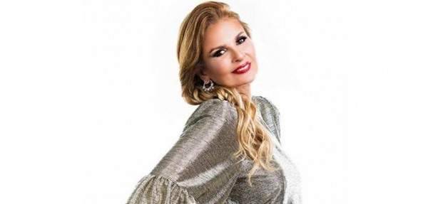يسرا تستذكر الحادثة التي جعلتها مريضة نفسيا