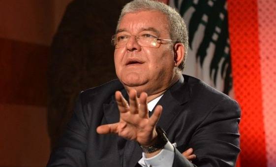 المشنوق خارج الحكومة... لا تأكيد ولا نفي
