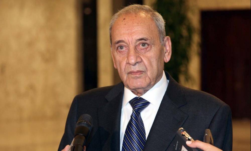 بالفيديو: لأول مرّة منذ 9 سنوات.. برّي يجلس على مقاعد النوّاب!