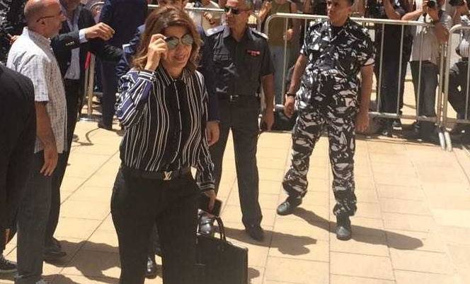 بولا يعقوبيان مشاغبة منذ اليوم الأول