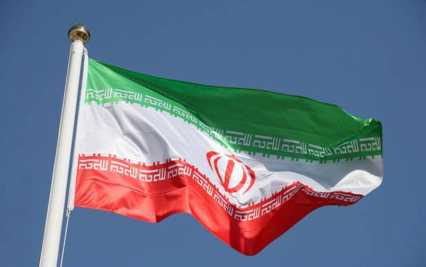 إيران: الأوراق والمفاجآت