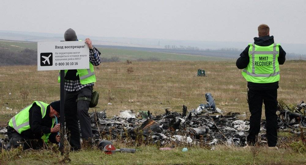 الخارجية الأمريكية تحث روسيا على "توضيح دورها" بحادثة تحطم الطائرة الماليزية "أم إن17 "