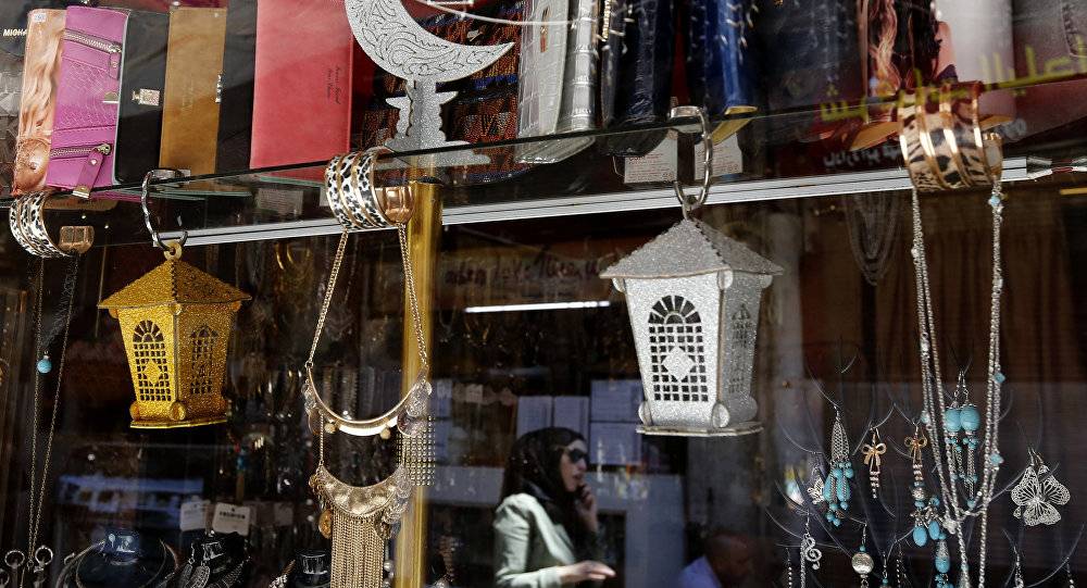 ألمانيا... دعوات لمنع المسلمين الصائمين عن العمل في رمضان