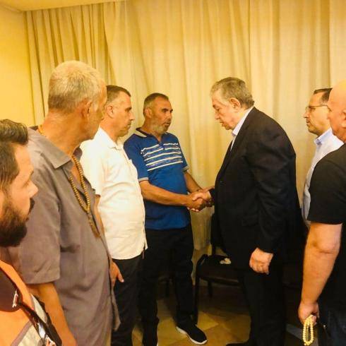 الجسر عزا بحمود ممثلا الحريري