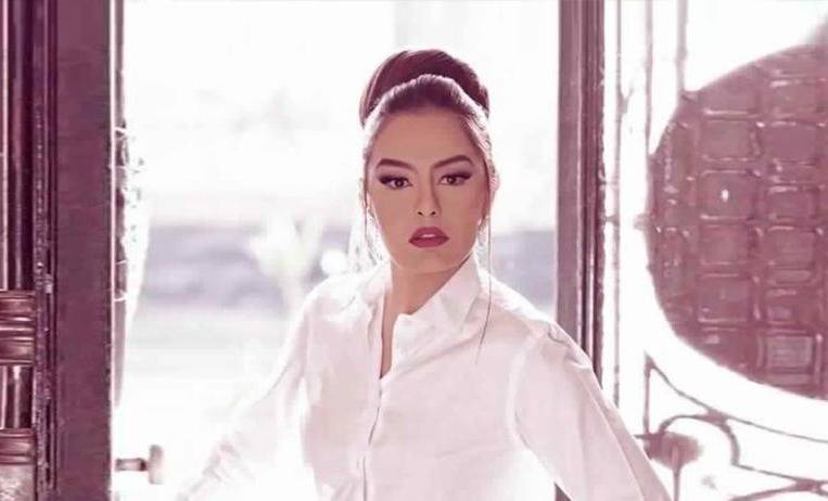 شيريهان تخطف الأنظار بأحدث اطلالة لها.. شاهدوا جمالها