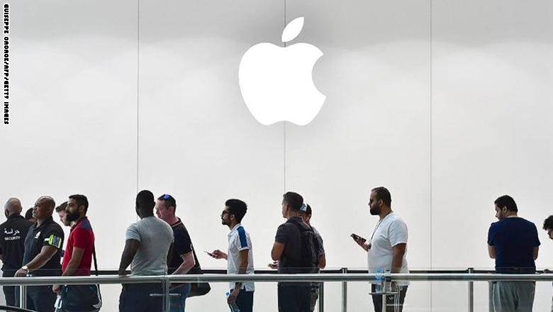 ما هي المدينة العربية التي تُعتبر وجهة عالمية للبيع بالتجزئة؟