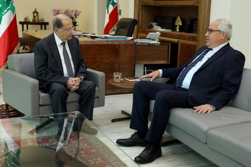 عون استقبل النائبين مصطفى حسين وعلي درويش