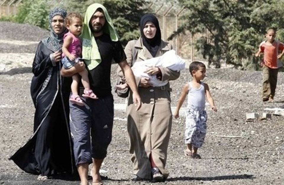 النازحون الى سوريا قريبا