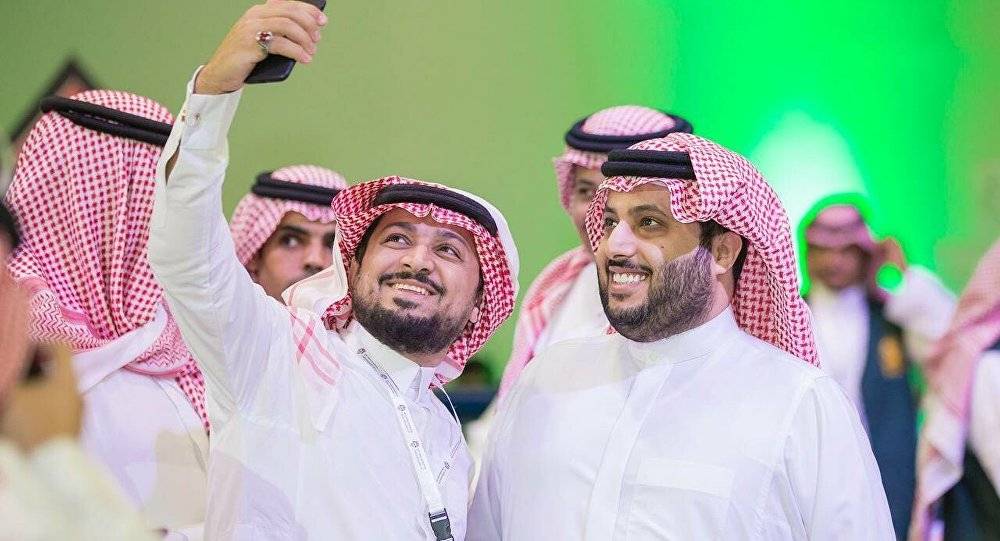 "انتظروا أخبارا سعيدة"... تركي آل الشيخ يحضر مفاجأة ليست للسعوديين فحسب بل للعالم العربي
